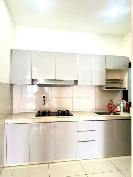 Kitchen features: grey flat-panel cabinets, stainless-steel range hood, 4-burner gas hob, black countertop, single-bowl stainless-steel sink, wall-mounted dish rack, ceramic tile backsplash, white tiled walls, white tiled flooring, recessed LED downlights; style: modern.