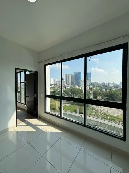 Room features: large floor-to-ceiling windows, white painted walls, glossy ceramic tile flooring, natural light from windows, city skyline view, sliding door, high ceiling, minimalist design; style: modern; view: city.