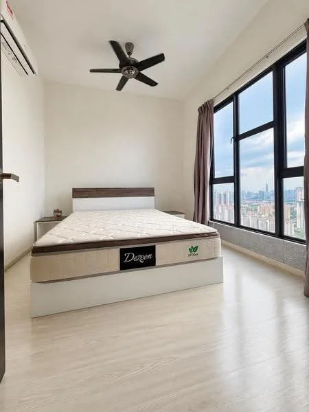 Bedroom features: queen-size bed, light wood flooring, white painted walls, floor-to-ceiling windows, city skyline view, 5-blade ceiling fan, curtains, air conditioning unit; style: modern; view: city.