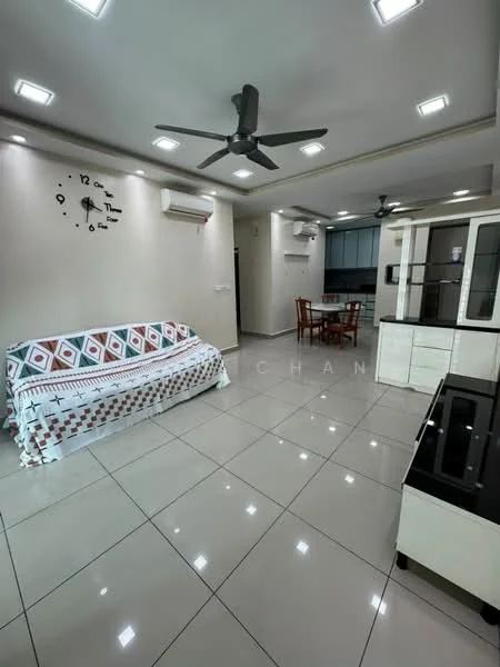 Living features: white painted walls, glossy ceramic tile flooring, 5-blade ceiling fan with light, recessed LED downlights, sofa with patterned throw, dining table with chairs, wall-mounted air conditioning unit, built-in cabinetry, black countertop, clock on wall; style: modern.