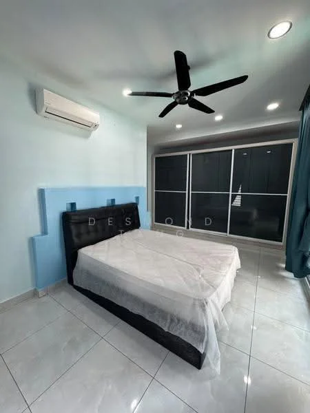 Bedroom features: queen-size bed with black upholstered headboard, white bed linens, wall-mounted split AC, 5-blade ceiling fan with light, sliding mirror wardrobe, white tiled flooring, light blue painted walls, recessed downlights; style: modern.