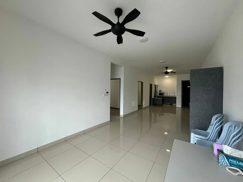 Living features: white painted walls, glossy ceramic tile flooring, 5-blade ceiling fan in black, recessed downlights, large windows, neutral color scheme, open layout, minimalist decor; style: modern.