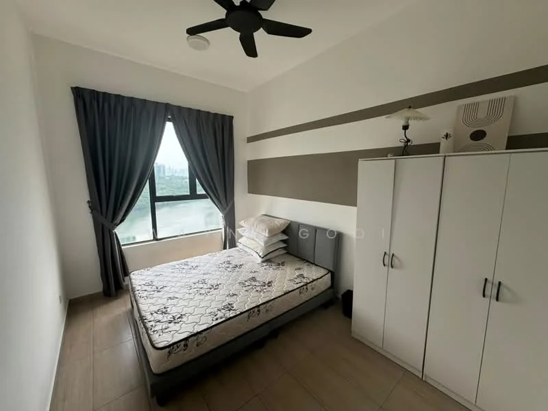 Bedroom features: queen-size bed, mattress, white painted walls, grey accent wall, floor-to-ceiling window, curtains, ceiling fan, laminate flooring, white wardrobe, table lamp; style: modern; view: city.