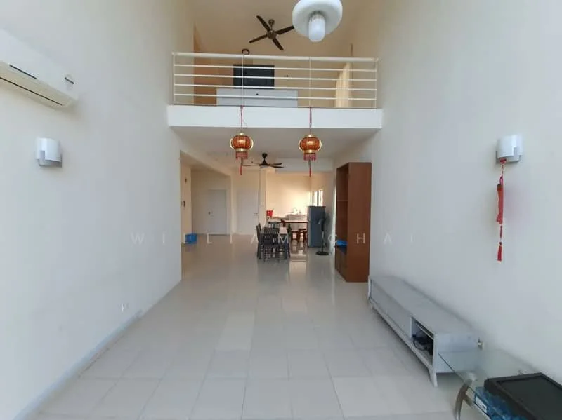 Living features: high ceiling, white painted walls, ceramic tile flooring, ceiling fan, wall-mounted air conditioning unit, large windows, open layout, dining area, TV console, decorative lanterns, light fixture, wooden dining table, chairs; style: modern.