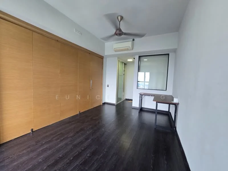 Room features: wooden flooring, white painted walls, ceiling fan, built-in wardrobe with sliding doors, window with view, table, air conditioning unit, glass panel door; style: modern.