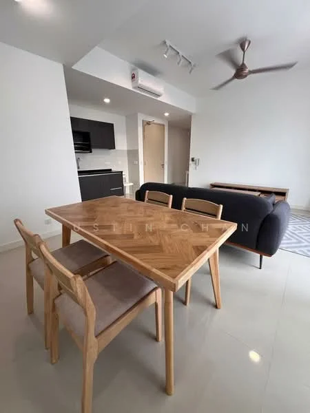 Dining features: wooden dining table with herringbone pattern, 4 wooden dining chairs with fabric cushions, light grey tiled flooring, 5-blade ceiling fan with light, wall-mounted air conditioning unit, open kitchen layout, neutral painted walls, recessed lighting; style: modern. Kitchen features: black cabinetry, white countertop, built-in oven, stainless-steel sink, single-bowl stainless-steel sink, chrome pull-down faucet, ceramic tile backsplash, refrigerator, microwave; style: modern.