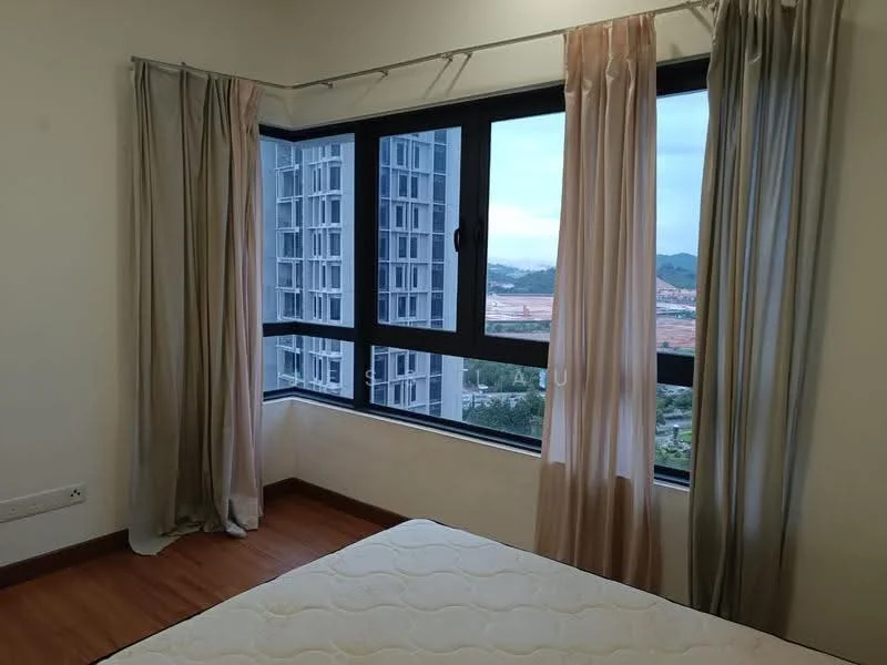 Bedroom features: wooden flooring, white painted walls, floor-to-ceiling windows, curtains in beige and grey, queen-size bed, mountain view, city view; style: modern; view: city.