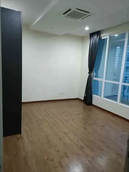 Room features: laminate flooring, white painted walls, ceiling with recessed lighting, floor-to-ceiling windows, black curtains, 1 wall-mounted split AC; style: modern; view: city.