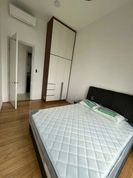 Bedroom features: queen-size bed, upholstered headboard, bedding with green accents, wooden flooring, built-in wardrobe with sliding doors, air conditioning unit, white painted walls, ceiling light; style: modern.