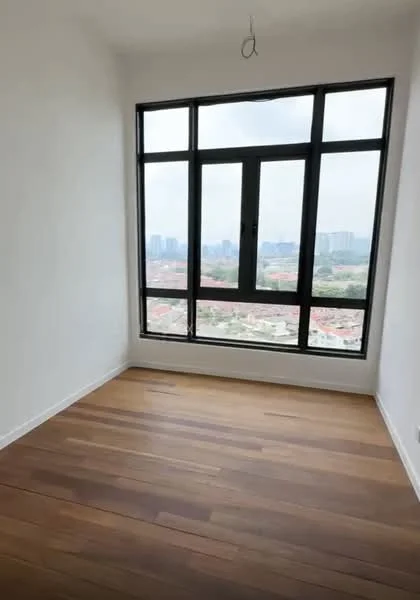 Room features: large floor-to-ceiling windows, black window frames, white painted walls, wooden flooring, city skyline view, minimalist design, no visible furniture, natural light; style: modern; view: city.