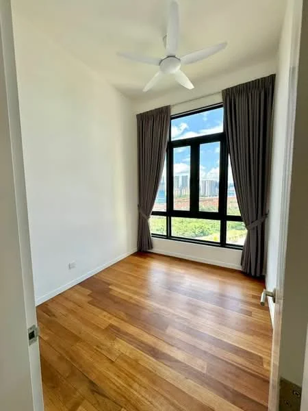 Bedroom features: wooden flooring, white painted walls, floor-to-ceiling windows, grey curtains, 5-blade ceiling fan, city view; style: modern; view: city.