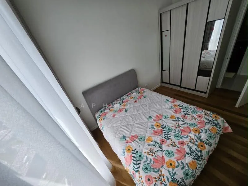 Bedroom features: queen-size bed with floral bedding, wooden flooring, built-in wardrobe with mirrored doors, floor-to-ceiling window with sheer curtains, white painted walls; style: modern.