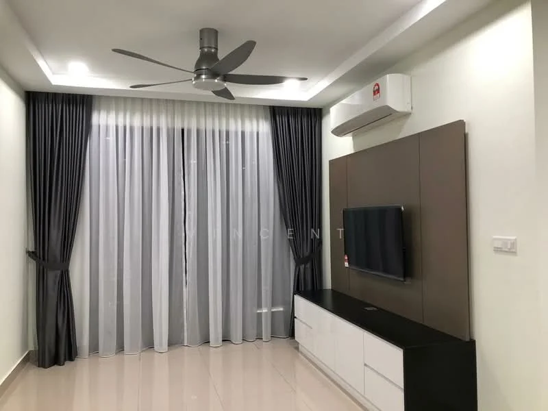 Living features: 5-blade ceiling fan, recessed downlights, wall-mounted TV, white TV console, grey accent wall, floor-to-ceiling windows, sheer curtains, blackout curtains, glossy tile flooring, air conditioning unit; style: modern.