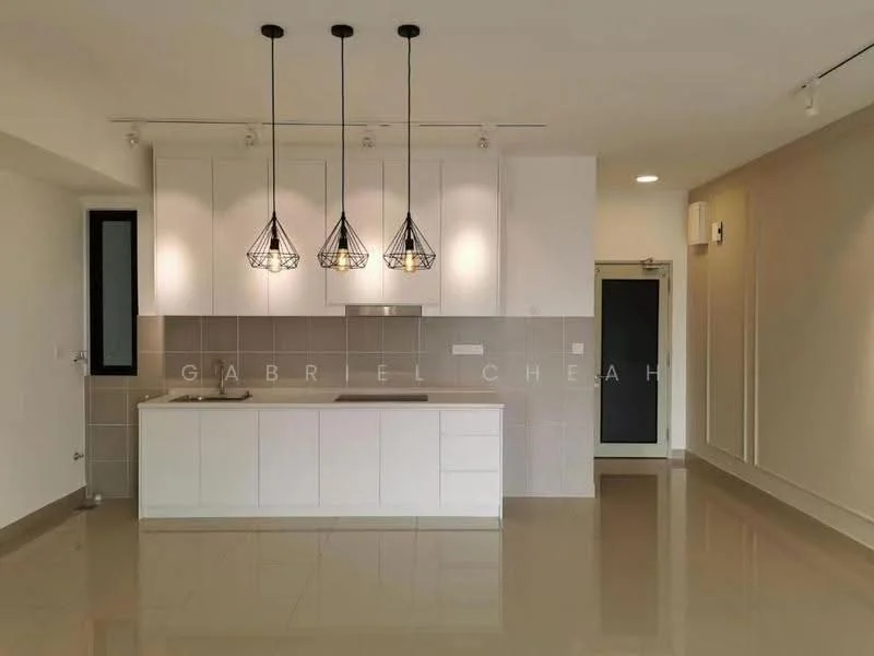 Kitchen features: white cabinetry, grey tiled backsplash, marble countertop, 3 pendant lights, stainless-steel sink, built-in oven, cooktop, recessed lighting, polished floor tiles, wall-mounted ventilation, open layout; style: modern.