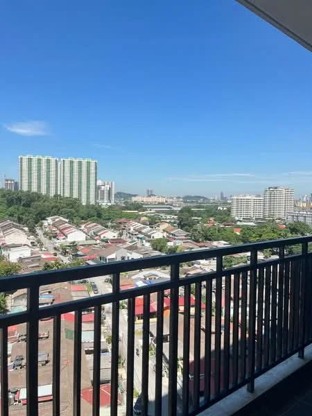 Room view: city.