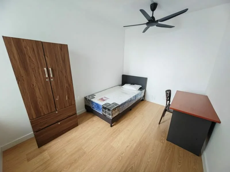 Bedroom features: queen-size bed with mattress, wooden wardrobe with two doors, study desk in dark color, black chair, light wood flooring, white painted walls, ceiling fan with three blades; style: modern.