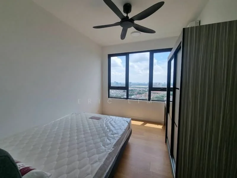 Bedroom features: queen-size bed, wooden flooring, floor-to-ceiling windows, blackout curtains, 5-blade ceiling fan, built-in wardrobe with sliding doors, white painted walls, city view; style: modern; view: city.