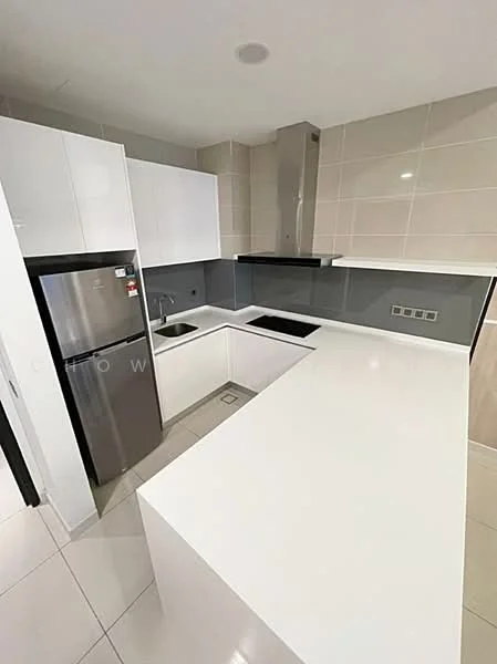 Kitchen features: white cabinetry, grey backsplash, stainless-steel fridge, single-bowl stainless-steel sink, chrome pull-down faucet, white countertop, built-in cooktop, tile flooring, recessed downlights, wall-mounted range hood; style: modern.