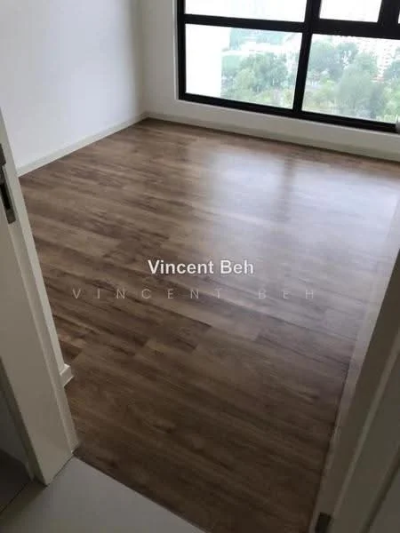Room features: laminate flooring, large windows, neutral wall colour, city view, natural light; style: modern; view: city.
