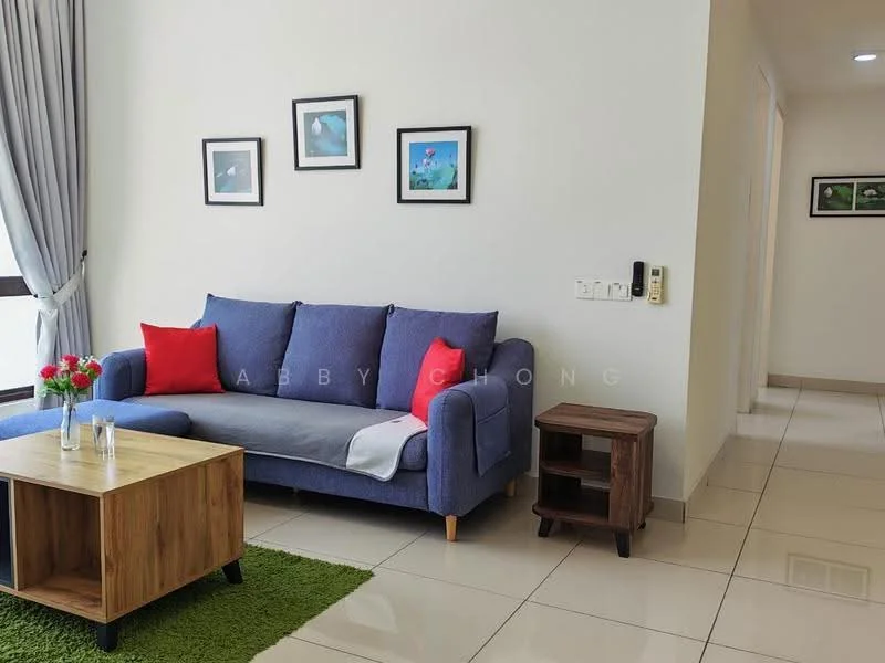 Living features: 3-seater fabric sofa in blue, red accent cushions, wooden coffee table, side table in dark wood, green area rug, floor-to-ceiling window with sheer curtains, framed artwork on walls, glossy tile flooring, light-colored walls, recessed lighting; style: modern.