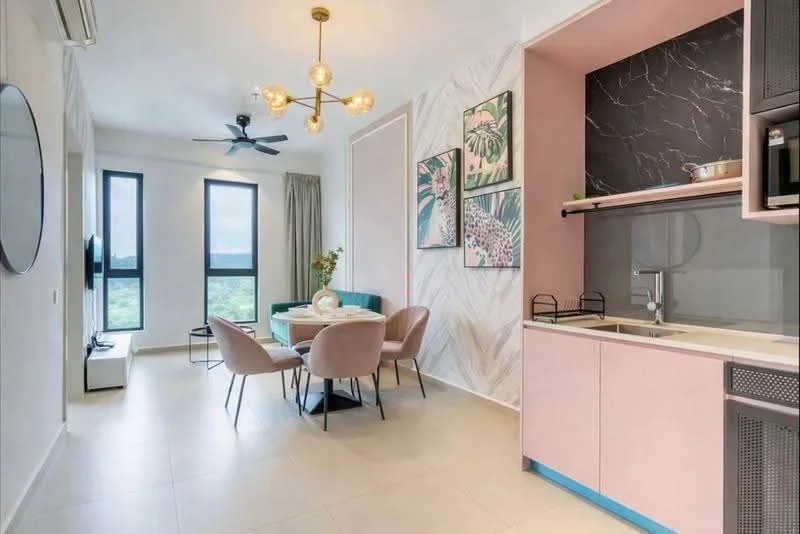 Living features: round dining table, upholstered dining chairs, 3-seater fabric sofa in teal, wall-mounted TV, ceiling fan with light, pendant lighting, wall art with tropical theme, large windows with view, light-colored tiled flooring, curtains, kitchen cabinetry in pink, dark countertop, single-bowl stainless-steel sink, chrome pull-down faucet; style: modern; view: garden.