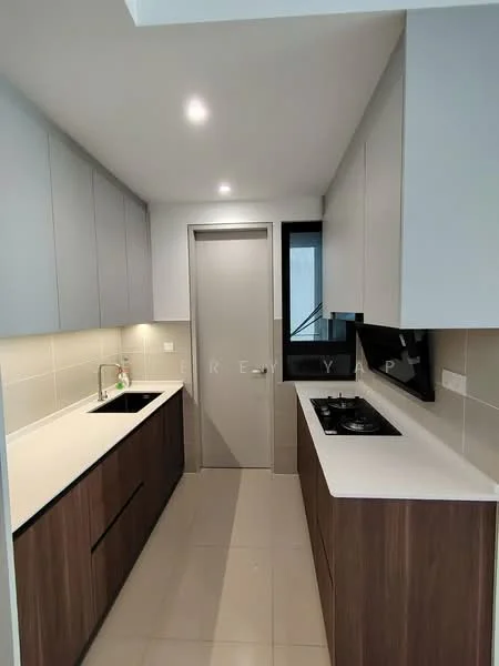 Kitchen features: grey upper cabinets, brown lower cabinets, white quartz countertop, single-bowl stainless-steel sink, chrome pull-down faucet, built-in gas hob, black range hood, tile backsplash, recessed LED downlights, light-colored tile flooring, door leading to another room; style: modern.