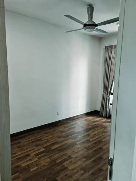 Room features: light wood laminate flooring, white painted walls, 5-blade ceiling fan with light, curtains, window, baseboards; style: modern.