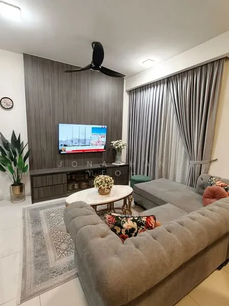 Living features: 3-seater fabric sofa in grey, coffee table, wall-mounted TV, TV console, area rug with geometric pattern, floor-to-ceiling windows with sheer curtains, decorative wall clock, indoor plant, recessed downlights, ceiling fan with light; style: modern.