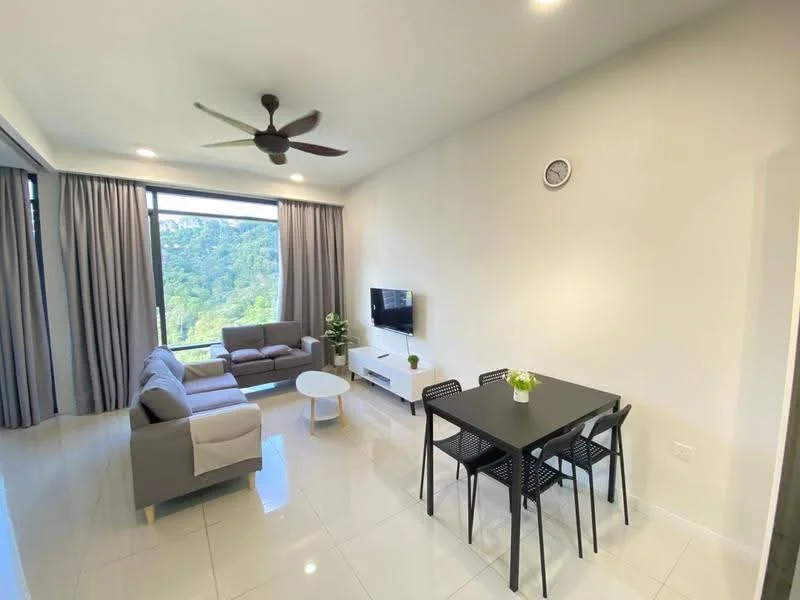 Living features: grey fabric sofa, 3-seater sofa, white coffee table, black dining table, 4 black dining chairs, wall-mounted TV, white TV console, floor-to-ceiling windows, curtains, ceiling fan with light, light-colored walls, glossy tile flooring; style: modern; view: garden.
