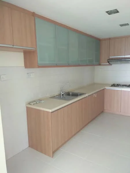 Kitchen features: light wood cabinetry, glass-front upper cabinets, cream countertop, stainless-steel single-bowl sink, chrome pull-down faucet, built-in gas hob, exhaust hood, white tiled backsplash, white tiled flooring, recessed downlights; style: modern.
