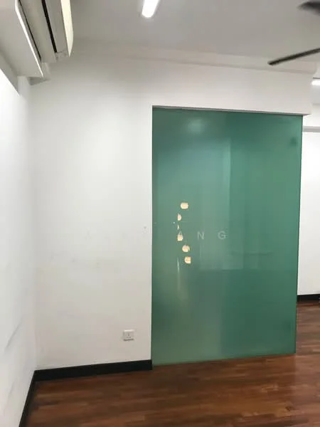 Room features: white painted walls, wooden flooring, glass partition, ceiling fan, air conditioning unit, recessed lighting; style: modern.