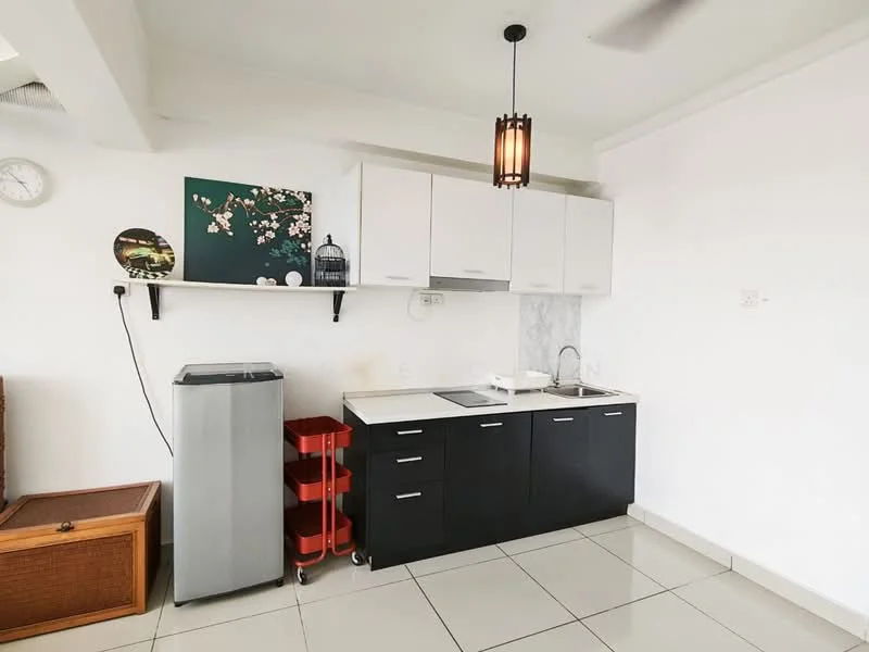 Kitchen features: white shaker cabinets, black lower cabinets, marble backsplash, single-bowl stainless-steel sink, chrome pull-down faucet, built-in stove, refrigerator, countertop with storage, pendant light, wall-mounted clock, tile flooring, open shelving, decorative wall art; style: modern.