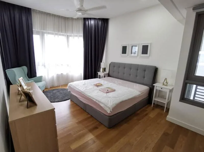 Bedroom features: queen-size bed with grey upholstered headboard, white bedding, two bedside tables with lamps, light wood dresser, area rug in dark grey, floor-to-ceiling windows with sheer curtains, dark blue curtains, ceiling fan, wall-mounted framed artwork, wooden flooring; style: modern.