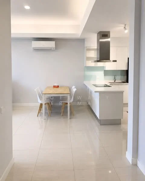Kitchen features: white cabinetry, stainless-steel appliances, island countertop, marble countertop, single-bowl stainless-steel sink, chrome pull-down faucet, glass backsplash, recessed downlights, wall-mounted split AC, tile flooring, dining table with wooden legs, 4 white dining chairs; style: modern.