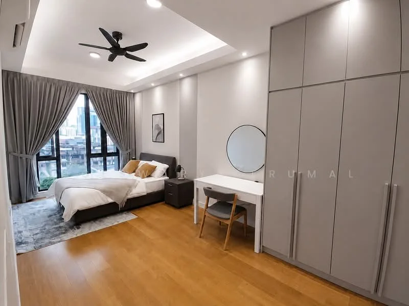 Bedroom features: king-size bed with white bedding, upholstered headboard, 2 bedside tables, table lamps on bedside tables, built-in wardrobe with grey finish, study desk with chair, round mirror above desk, floor-to-ceiling windows, grey curtains, wooden flooring, recessed downlights, ceiling fan; style: modern; view: city.