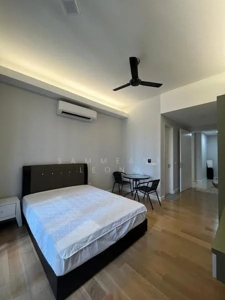Bedroom features: queen-size bed, upholstered headboard, 2 bedside tables, black metal dining table, 2 black metal chairs, wall-mounted split AC, 5-blade ceiling fan, light wood flooring, white painted walls, recessed lighting; style: modern.