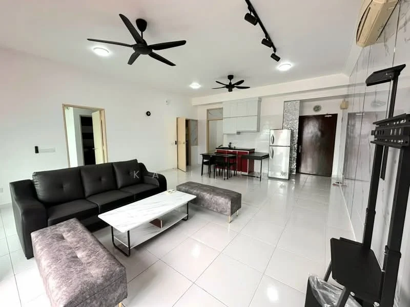 Living features: 3-seater fabric sofa in black, 2-seater fabric sofa in grey, marble coffee table, ceiling fan with 5 blades, recessed LED downlights, wall-mounted air conditioning unit, tile flooring, white painted walls, open layout to kitchen, dining area with black dining table and chairs; style: modern. Kitchen features: stainless-steel fridge, built-in kitchen cabinets in white, black countertop, ceramic tile backsplash, freestanding stove, open layout to living area; style: modern.