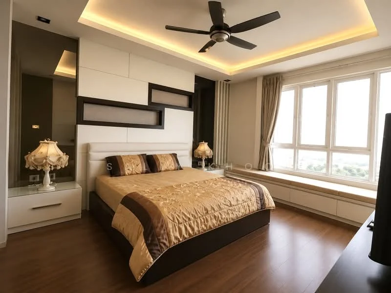 Bedroom features: king-size bed with upholstered headboard, bedding in gold and brown tones, 2 bedside lamps with decorative shades, built-in wardrobe with sliding doors, floor-to-ceiling windows, window seat with cushion, wooden flooring, recessed ceiling lights, 5-blade ceiling fan with light, cream painted walls, curtains in neutral tones; style: modern; view: city.