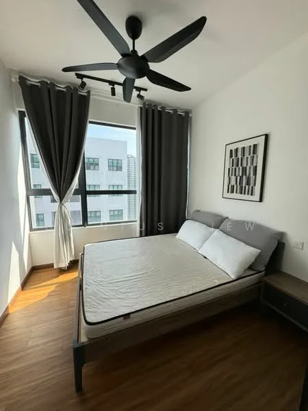 Bedroom features: queen-size bed, upholstered headboard, 2 bedside pillows, 5-blade ceiling fan with light, floor-to-ceiling windows, grey curtains, wooden flooring, framed artwork on wall; style: modern; view: city.