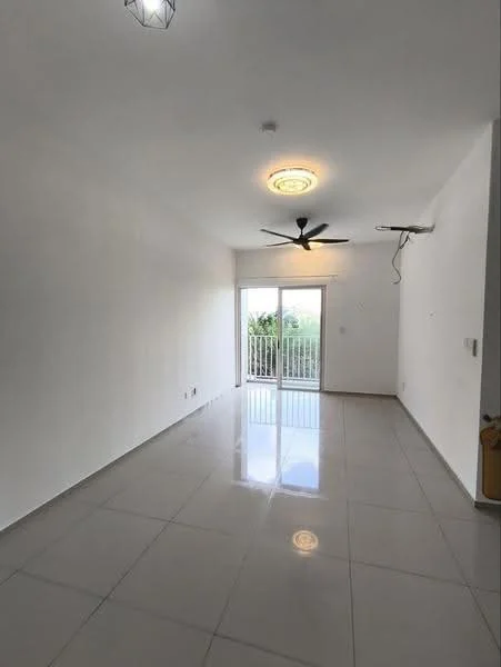 Living features: white painted walls, glossy ceramic tile flooring, 5-blade ceiling fan with light, sliding glass door, balcony access, recessed ceiling lights, wall-mounted air conditioning unit, natural light from large window; style: modern; view: garden.