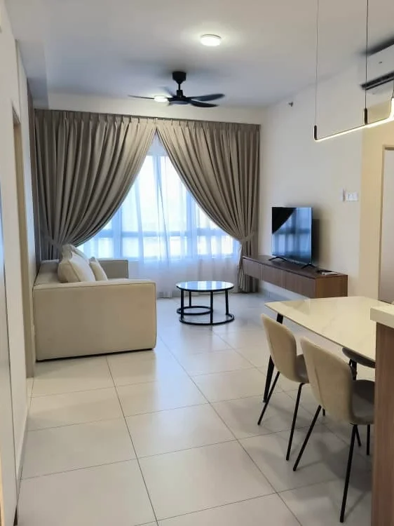 Living features: 3-seater fabric sofa in beige, round coffee table with black base, wall-mounted TV, TV console with wood finish, floor-to-ceiling windows, sheer curtains, recessed downlights, ceiling fan, white painted walls, tile flooring; style: modern.