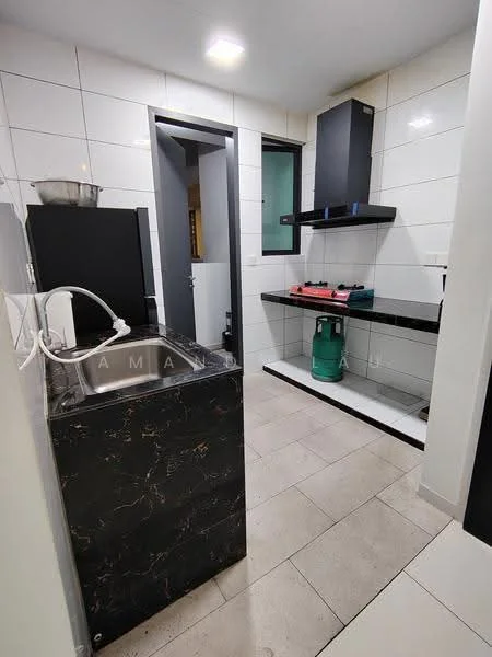 Kitchen features: black marble countertop, white tiled walls, grey cabinetry, stainless-steel sink, chrome faucet, gas stove with 4 burners, green gas cylinder, built-in wall shelf, tile flooring, recessed ceiling lights; style: modern.