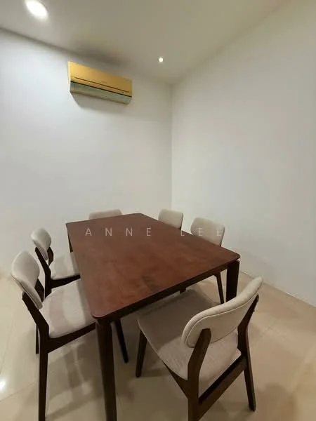 Dining features: wooden dining table, 5 dining chairs with upholstered seats, cream painted walls, glossy tile flooring, 1 wall-mounted split AC, recessed ceiling lights; style: modern.