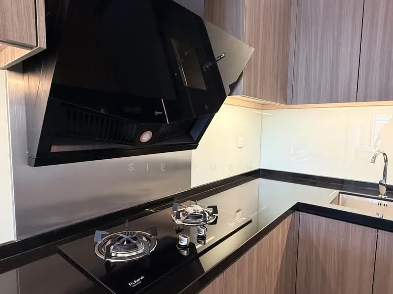 Kitchen features: black granite countertop, stainless-steel sink, chrome pull-down faucet, built-in gas hob with two burners, black glass range hood, wood cabinetry with a natural finish, white backsplash, under-cabinet lighting; style: modern.