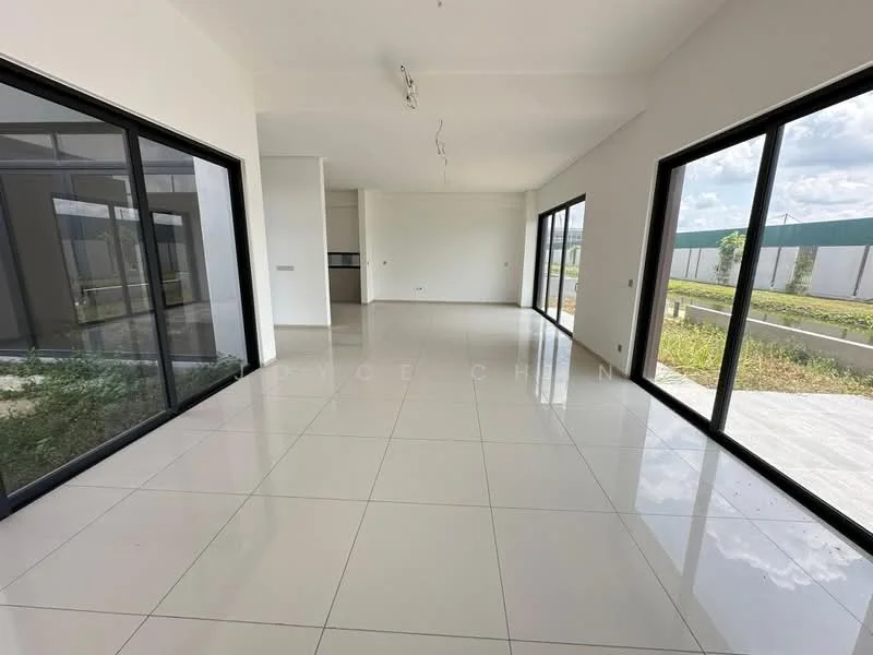 Room features: large floor-to-ceiling windows, white painted walls, polished ceramic tile flooring, open layout, natural light from multiple angles, minimalist design, high ceiling, neutral color palette; style: modern; view: garden.
