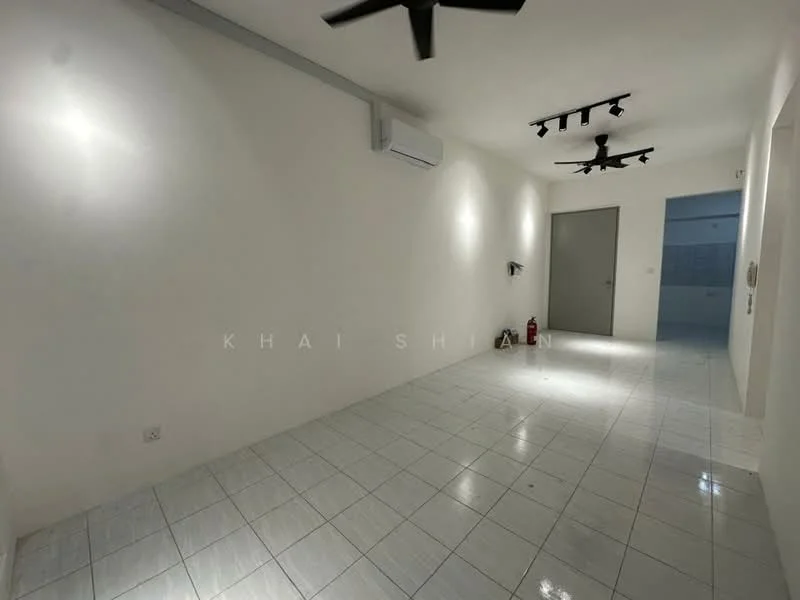 Room features: white painted walls, glossy white tile flooring, 2 ceiling fans, 1 wall-mounted split AC, recessed LED downlights, track lighting, grey door, fire extinguisher, open space layout; style: modern.