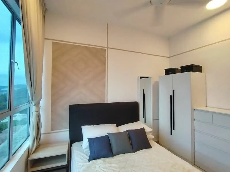 Bedroom features: queen-size bed with white bedding, upholstered headboard in dark fabric, two decorative pillows in blue, light wood bedside table, built-in wardrobe with white finish, chest of drawers with white finish, large window with city view, curtains in light fabric, light-colored accent wall with geometric pattern, ceiling fan; style: modern; view: city.