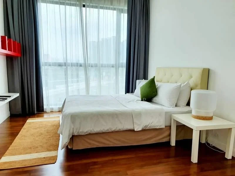 Bedroom features: king-size bed with upholstered headboard, white bedding, green decorative pillow, nightstand with lamp, wooden flooring, floor-to-ceiling windows with sheer curtains, city view, area rug with neutral color, built-in shelf with red accents; style: modern; view: city.