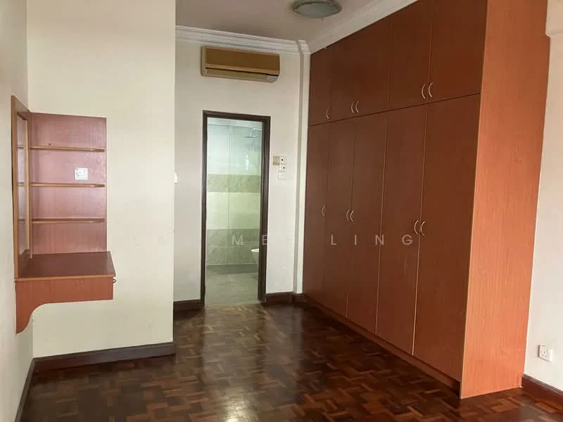 Room features: wooden flooring, built-in wardrobe with sliding doors, wall-mounted shelf, air conditioning unit, neutral painted walls, doorway leading to bathroom, ceiling light fixture, crown moulding; style: modern.