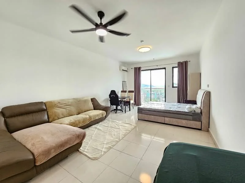 Living features: 3-seater fabric sofa in beige, 2-seater fabric sofa in brown, coffee table, area rug, floor-to-ceiling windows, curtains, ceiling fan with light, wall-mounted air conditioning unit, tile flooring, neutral painted walls, dining table with chairs, bed with upholstered headboard; style: modern; view: mountain.